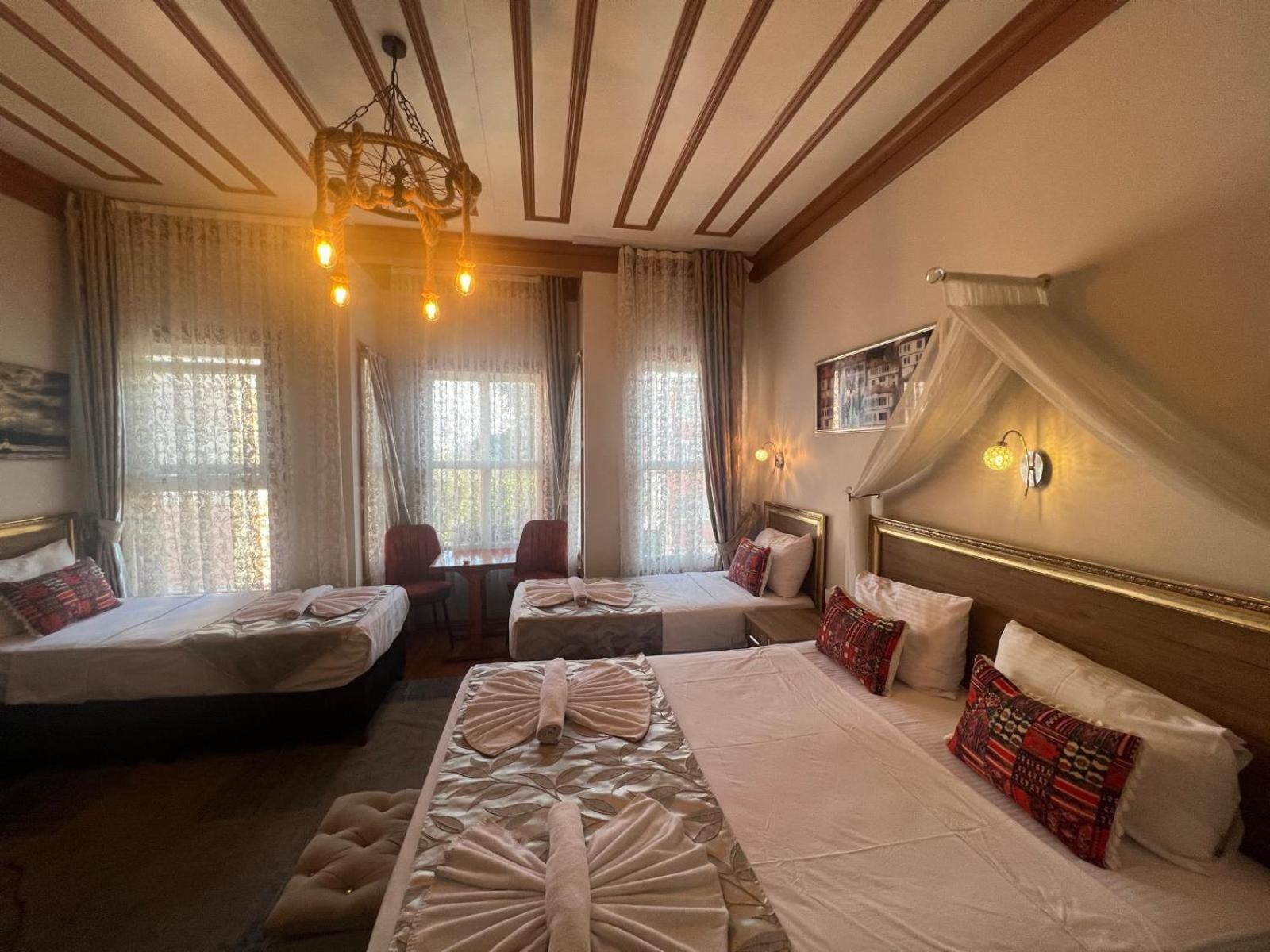 April Story Apart Hotel Istanbul Exterior photo